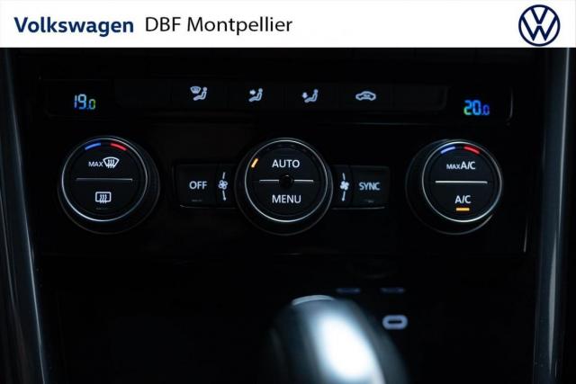 Volkswagen T-Roc image 6