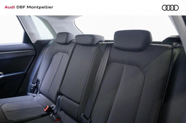Audi Q3 image 9