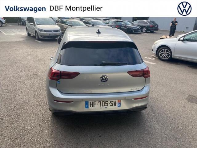 Volkswagen Golf image 8