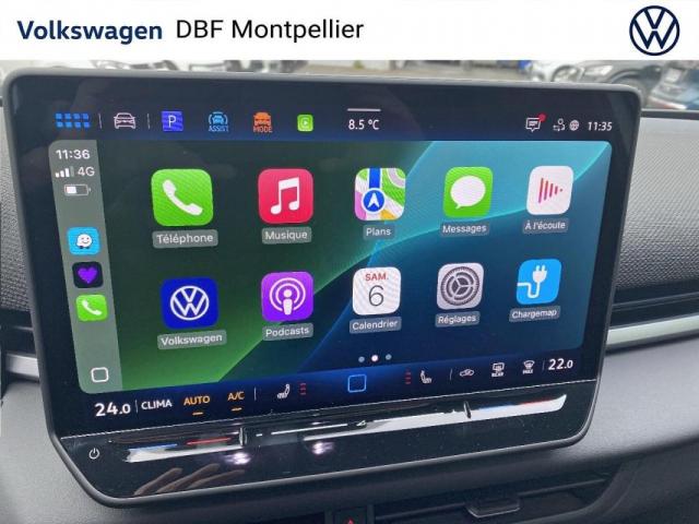 Volkswagen T-Roc image 2