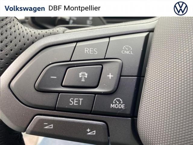 Volkswagen T-Roc image 9