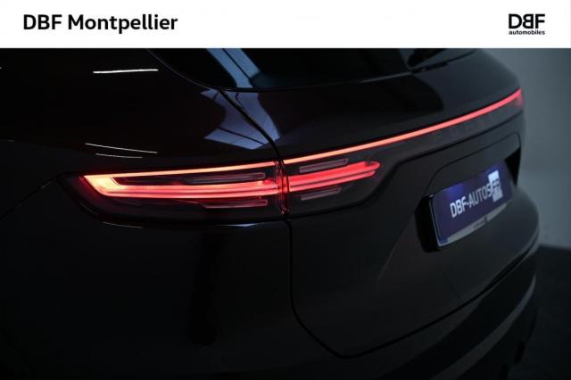 Porsche Cayenne image 9