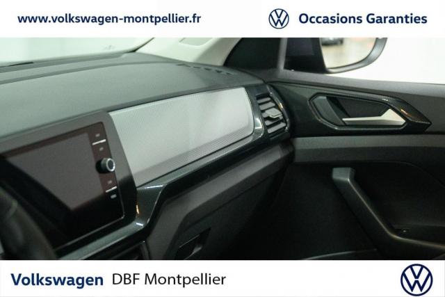 Volkswagen T-Cross image 2