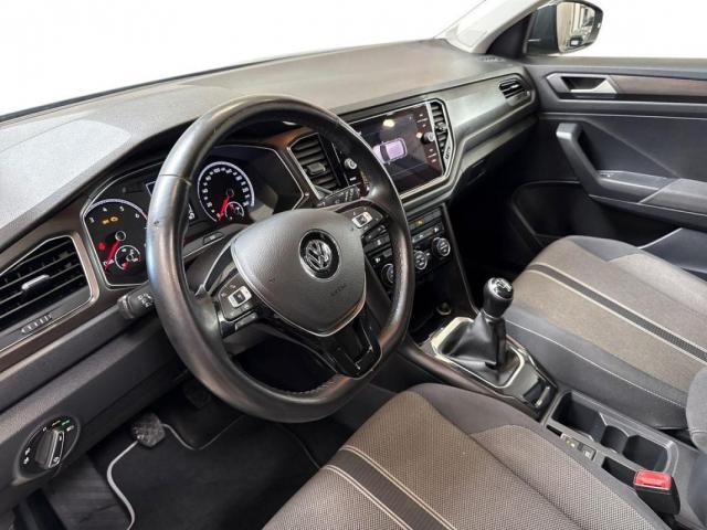 Volkswagen T-Roc image 1