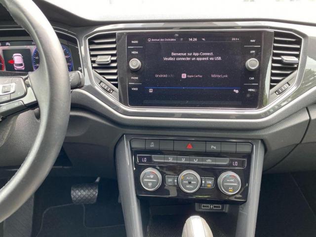Volkswagen T-Roc image 6