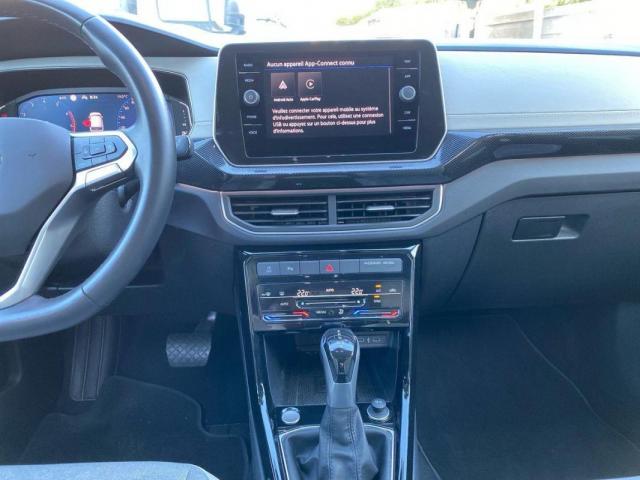 Volkswagen T-Cross image 8