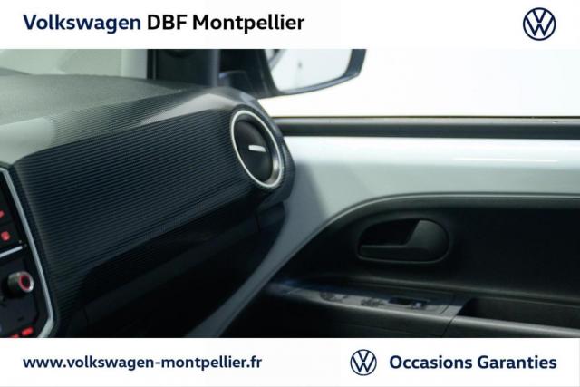 Volkswagen E-Up! image 9