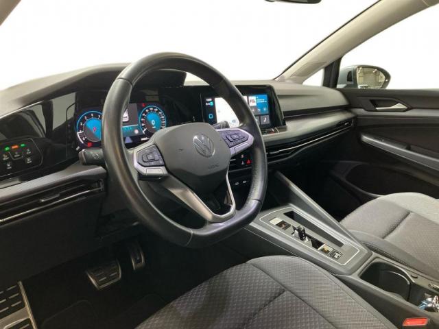 Volkswagen Golf image 9