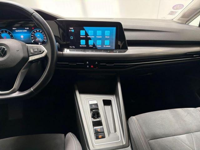 Volkswagen Golf image 8