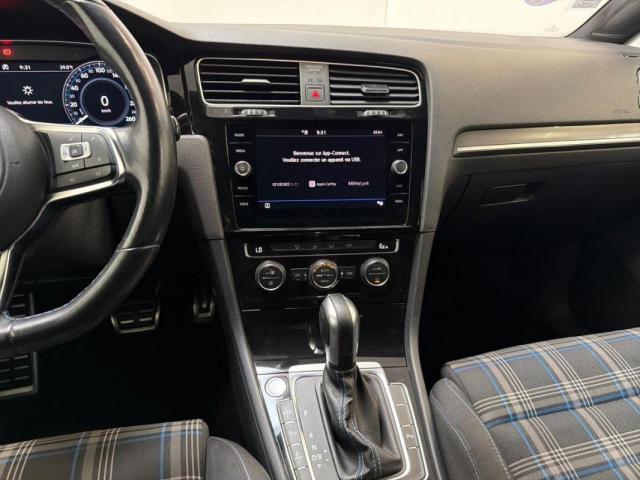 Volkswagen Golf image 1