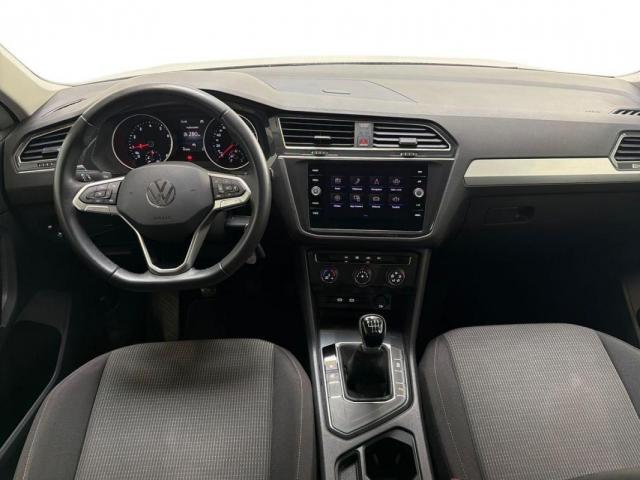 Volkswagen Tiguan image 9