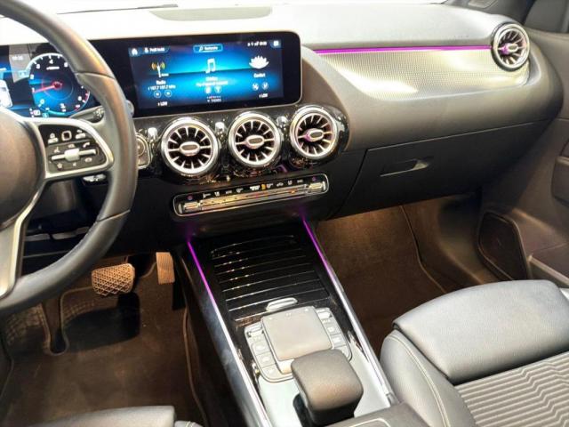 Mercedes Benz Gla image 2