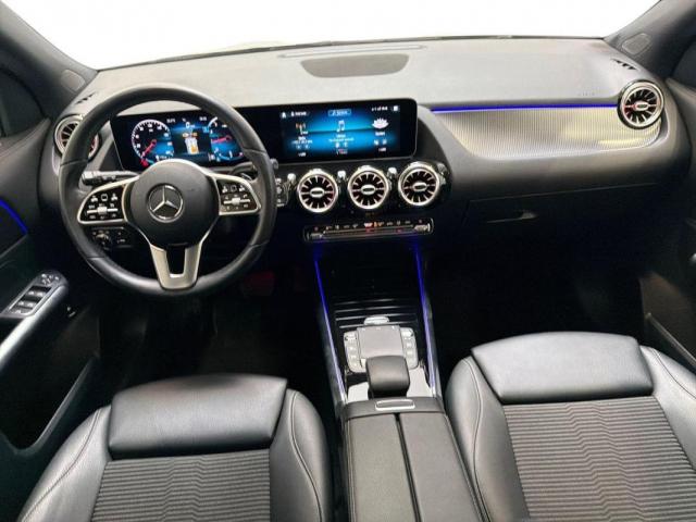 Mercedes Benz Gla image 8