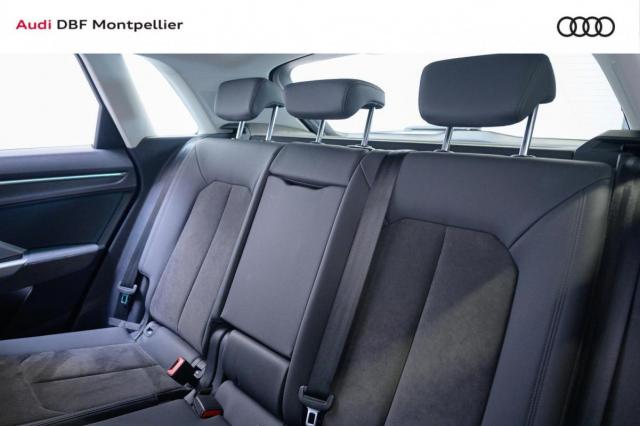 Audi Q3 image 9
