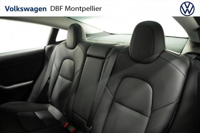 Tesla Model 3 image 8