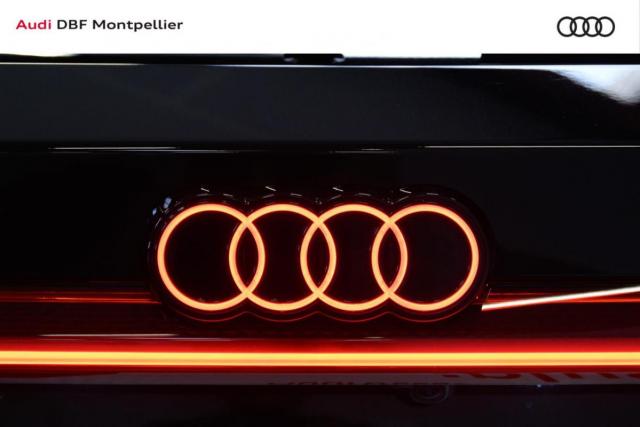Audi E-Tron image 2