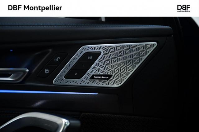 Bmw Ix1 image 3