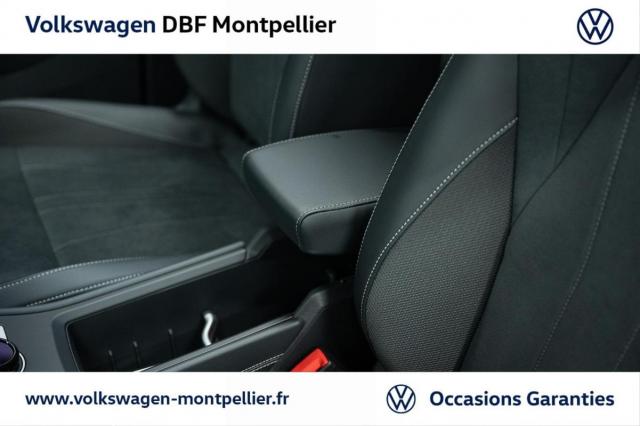 Volkswagen T-Roc image 2