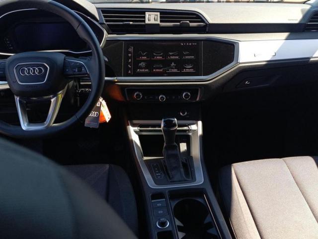 Audi Q3 image 1