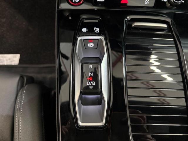 Audi E-Tron image 4