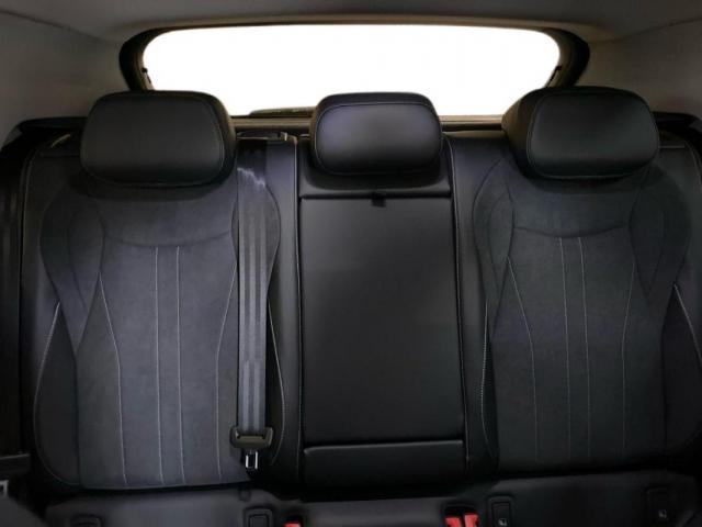 Volkswagen T-Roc image 3