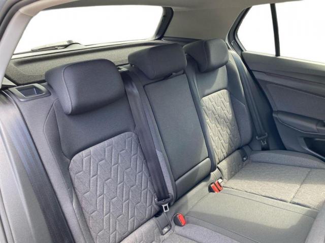 Volkswagen Golf image 3