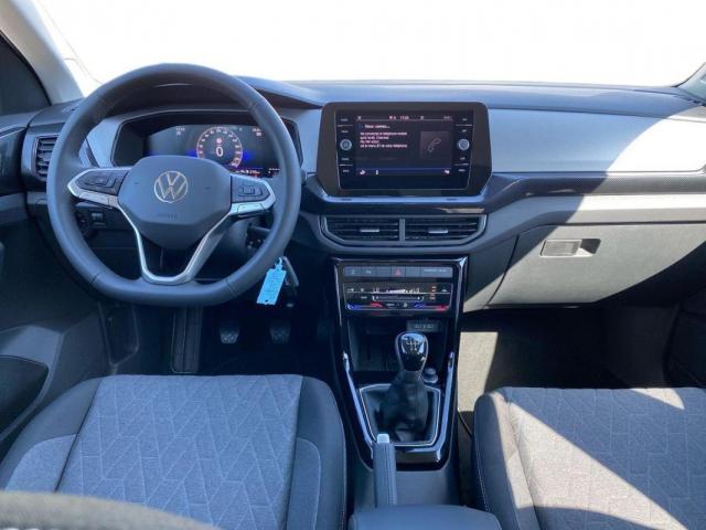 Volkswagen T-Cross image 2