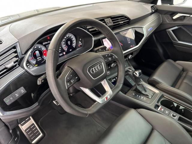 Audi Q3 image 9