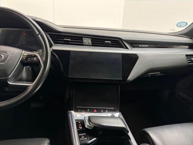 Audi E-Tron image 4