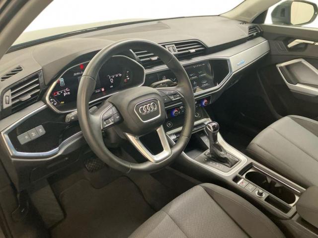 Audi Q3 image 9