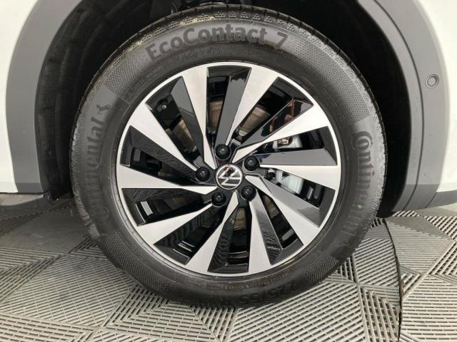 Volkswagen T-Roc image 6