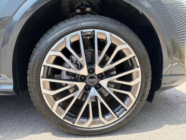 Audi Q5 image 6