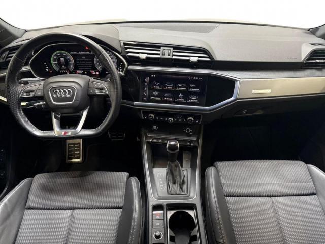 Audi Q3 Sportback image 1
