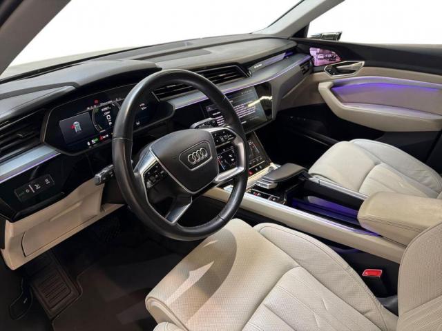 Audi E-Tron image 3