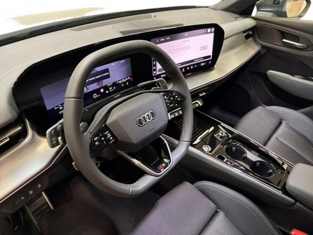 Audi Q3 image 4
