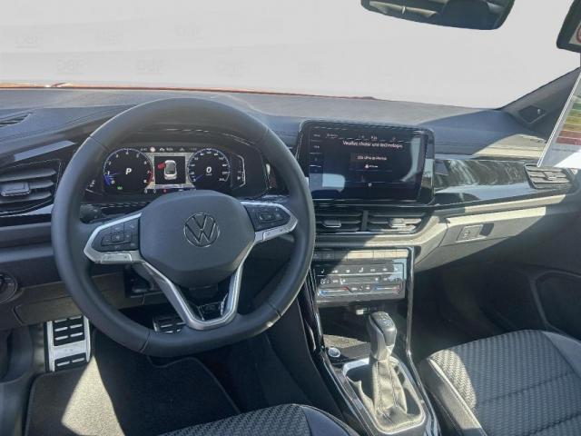 Volkswagen T-Roc image 2