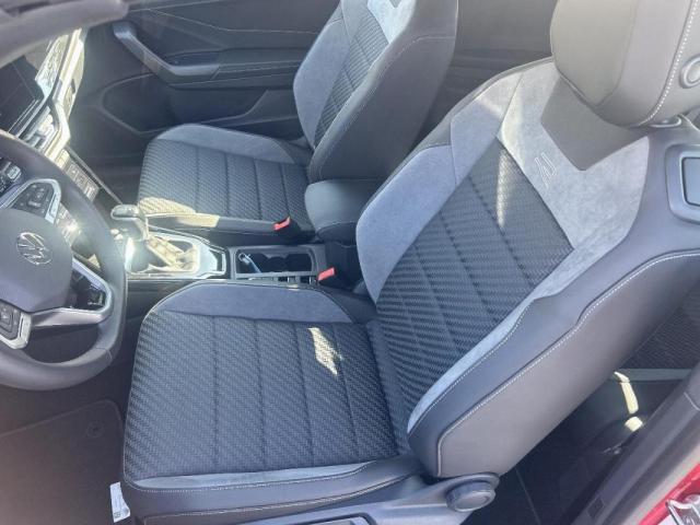 Volkswagen T-Roc image 1