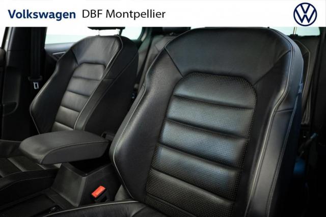 Volkswagen Golf image 8