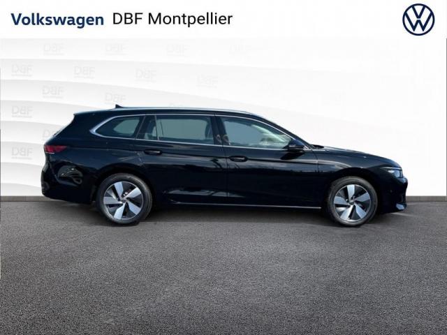 Volkswagen Passat image 6