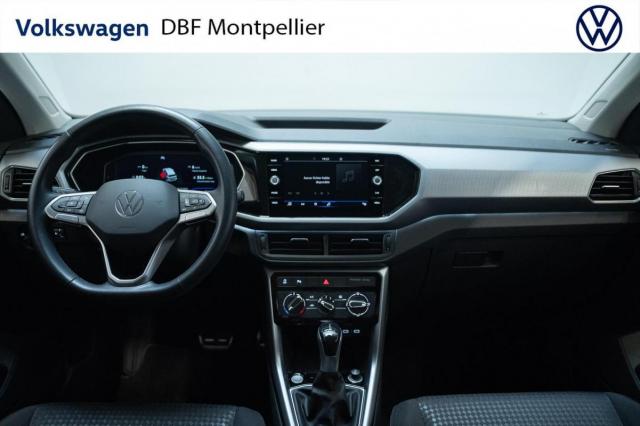 Volkswagen T-Cross image 2