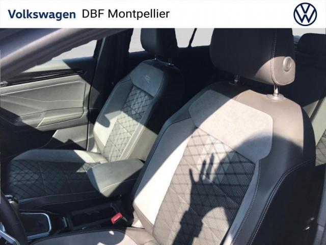 Volkswagen T-Roc image 6