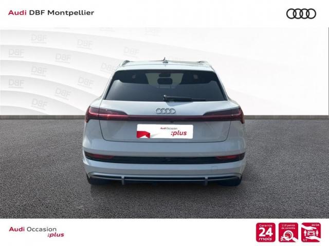 Audi E-Tron image 8