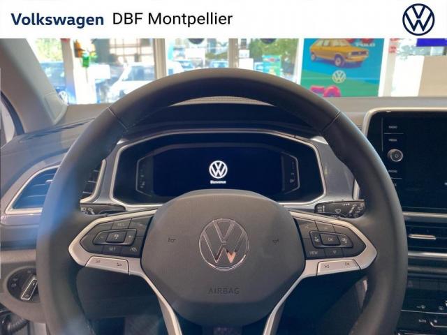Volkswagen T-Roc image 6