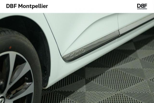 Renault Clio image 8