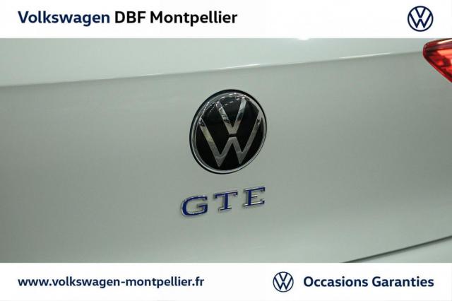 Volkswagen Golf image 6