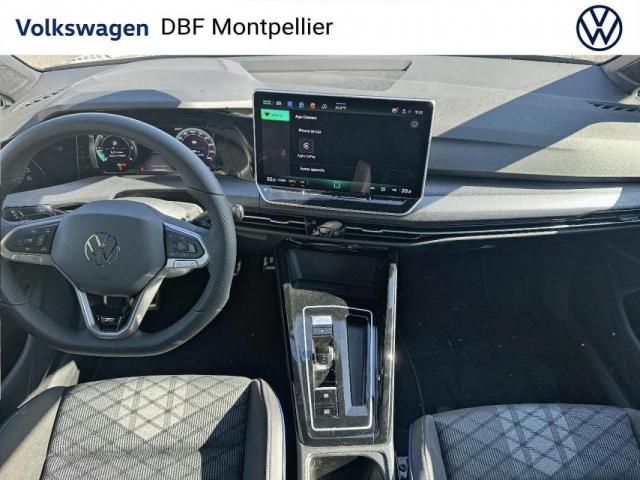 Volkswagen Golf image 8