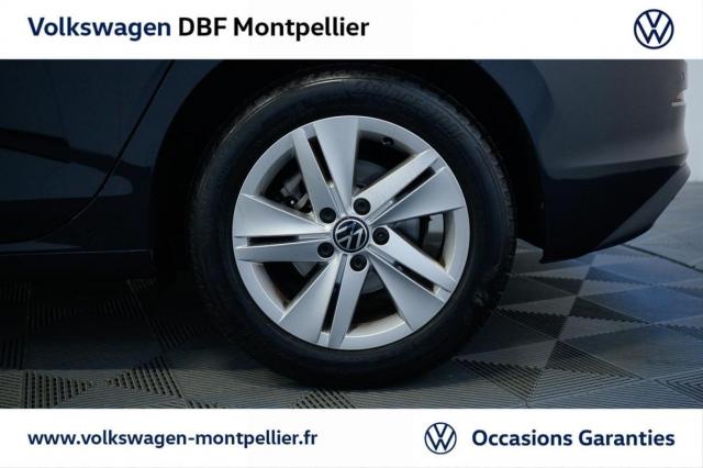 Volkswagen Golf image 9