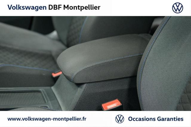 Volkswagen Golf image 6