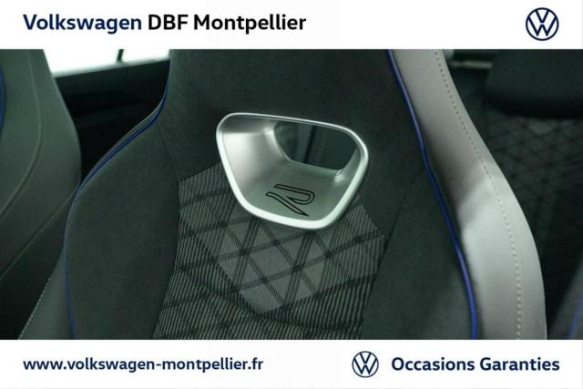 Volkswagen Passat image 4