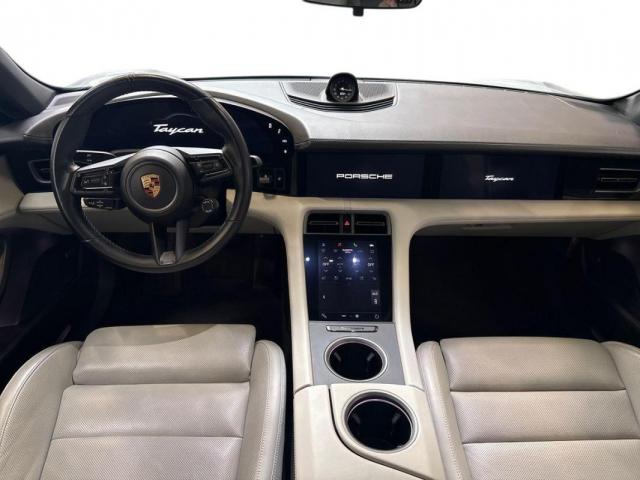 Porsche Taycan image 1